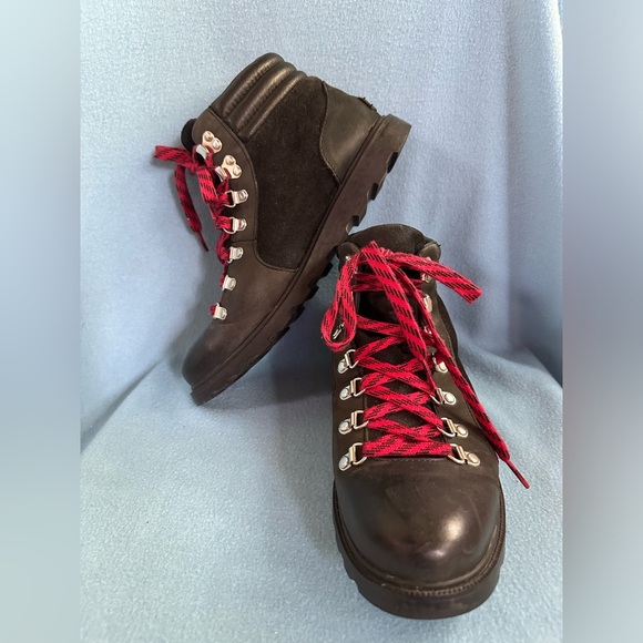 SOREL Women's Ainsley Conquest Waterproof Suede Boots - Picture 10 of 16